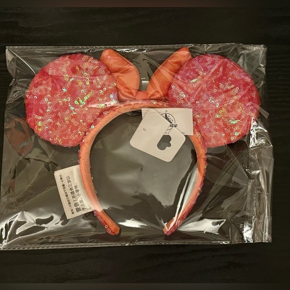 Coral Minnie Mouse Ear Headband - Picture 3 of 3